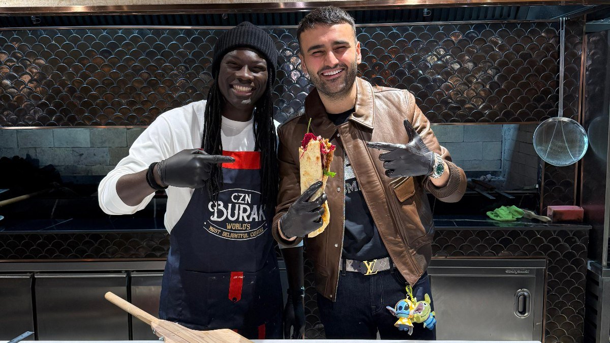 CZN Burak, Bafetimbi Gomis ile mutfağa girdi